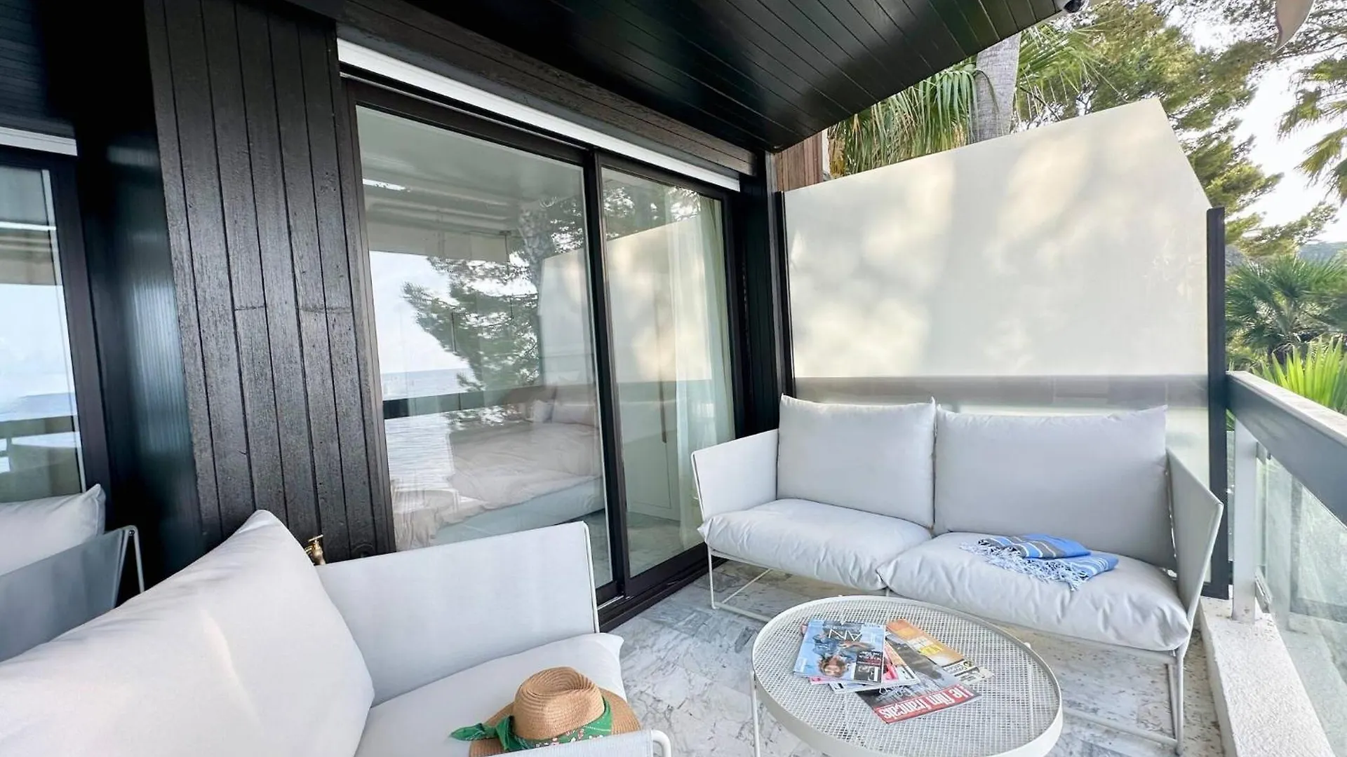 Adriana II Cannes Moure Rouge Apartment